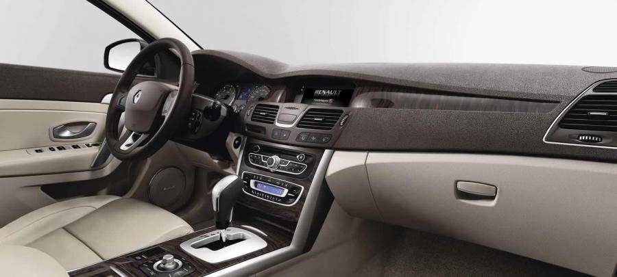  Renault Latitude 2011 года  (фото 39 из 40)